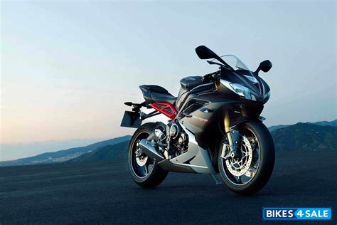 daytona 675r on road price|triumph motorcycles 675r price.